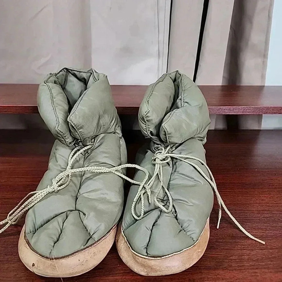 EDDIE BAUER vintage Goose Down Olive Camp Bootie Slippers Leather Soles. - Picture 5 of 12